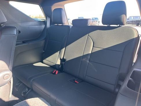 New 2026 Chevrolet Traverse RS w/ LPO, Floor Liner Package image 14