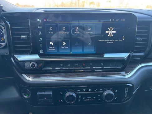 Used 2025 Chevrolet Silverado 2500 LT AWD/4WD image 20