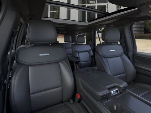 New 2026 Ford Expedition Platinum w/ Stealth Performance Package AWD/4WD image 10