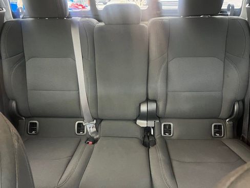 Used 2021 Jeep Gladiator Sport image 10