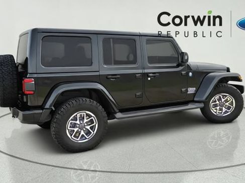 Used 2024 Jeep Wrangler High Altitude AWD/4WD image 6