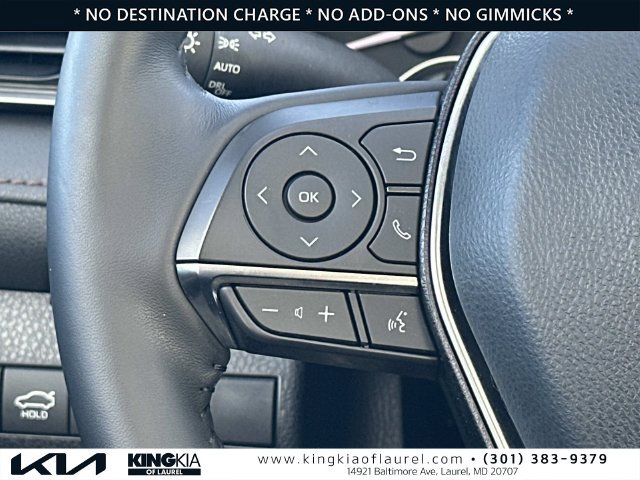 Used 2020 Toyota Camry XLE FWD image 10