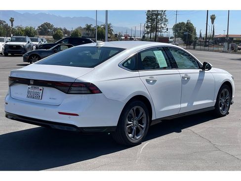 Certified 2025 Honda Accord EX-L image 6