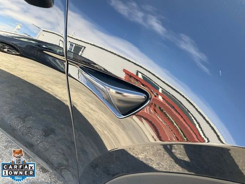 Used 2022 Tesla Model Y Performance image 82