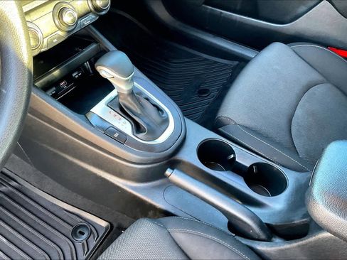 Certified 2023 Kia Forte LXS image 15