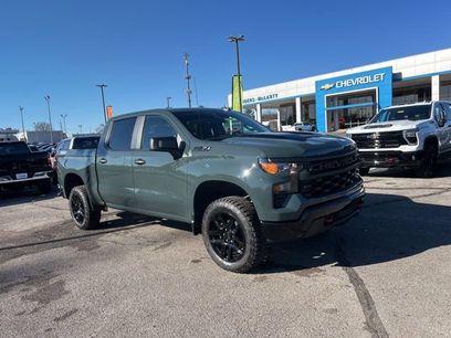 New 2026 Chevrolet Silverado 1500 Custom Trail Boss w/ LPO, Dark Essentials Package