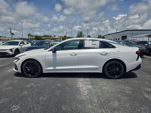 New 2026 Kia K5 GT-Line FWD image 4
