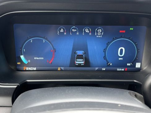 New 2025 Ford F250 Platinum w/ Tremor Off-Road Package image 30