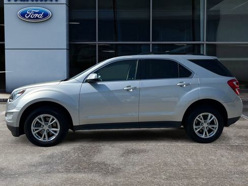 Used 2017 Chevrolet Equinox LT w/ Convenience Package image 7