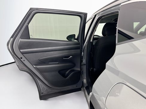 Used 2025 Hyundai Tucson SEL AWD/4WD image 25