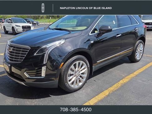 Used 2017 Cadillac XT5 Platinum AWD/4WD image 1