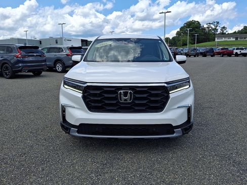 Certified 2023 Honda Pilot EX-L image 2