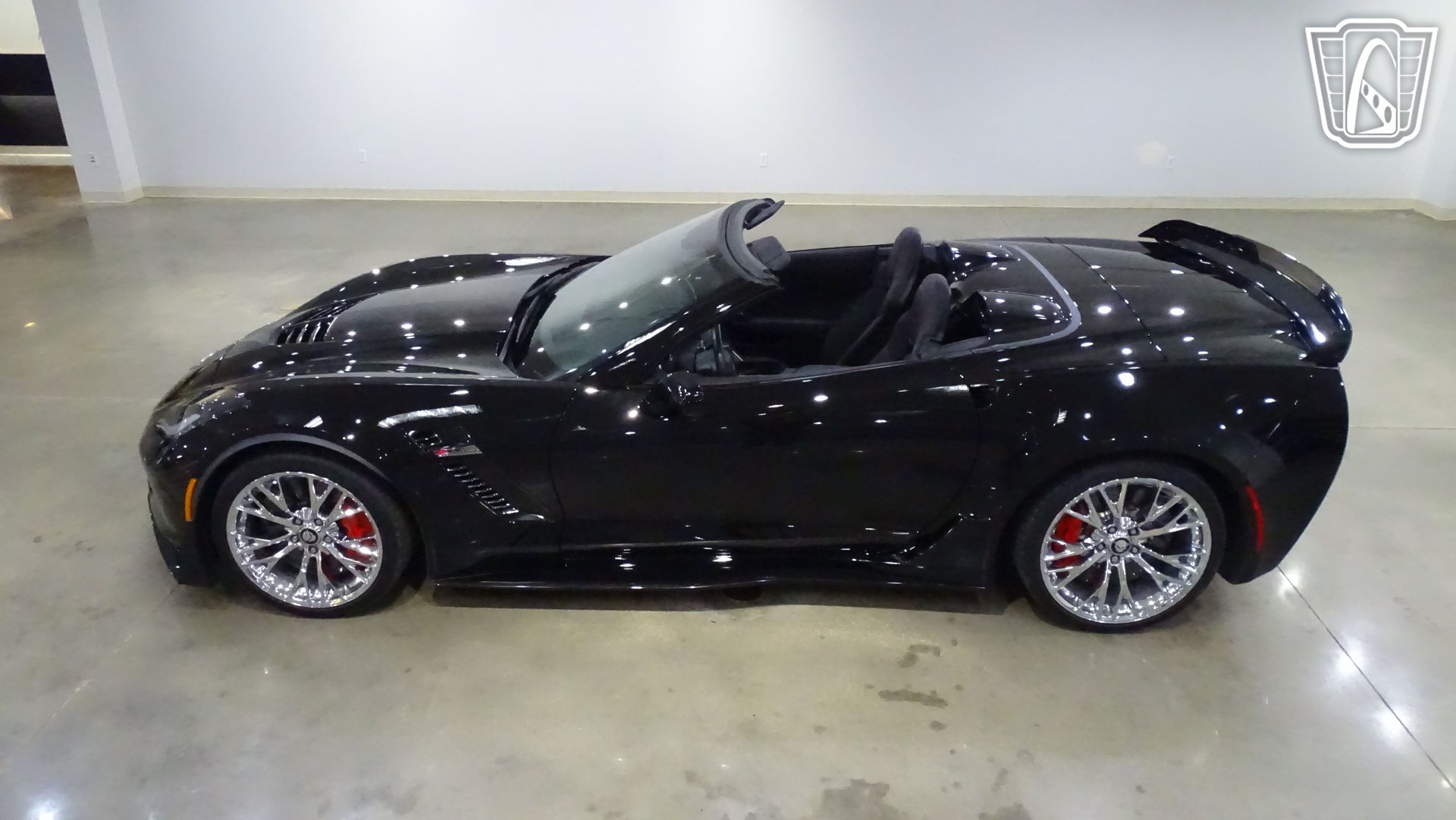 Used 2016 Chevrolet Corvette Z06 w/ 3LZ Preferred Equipment Group RWD image 5