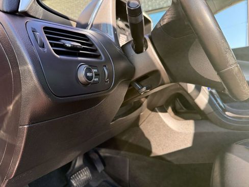 Used 2013 Chevrolet Volt Premium w/ Premium Trim Package image 24