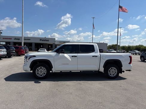 Used 2025 Toyota Tundra SR5 image 8
