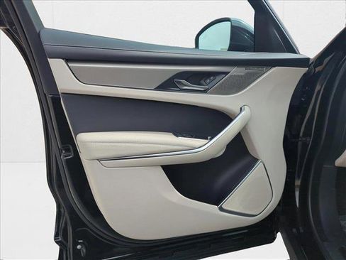 New 2025 Jaguar F-PACE R-Dynamic S image 18