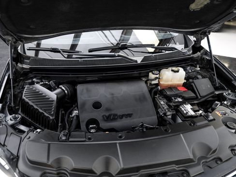 Used 2019 Chevrolet Traverse LT image 52