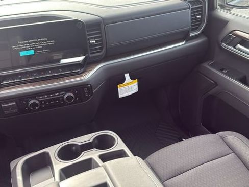 New 2026 Chevrolet Silverado 1500 LT Trail Boss w/ Dark Appearance Package image 28