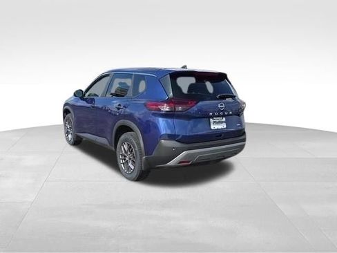 Used 2023 Nissan Rogue S AWD/4WD image 3