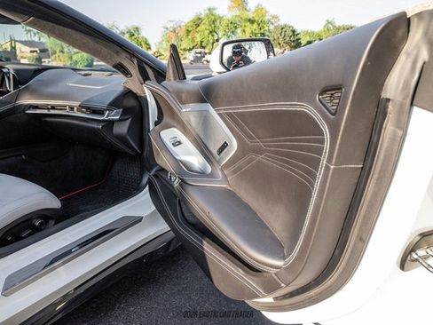 Used 2025 Chevrolet Corvette E-Ray AWD/4WD image 32