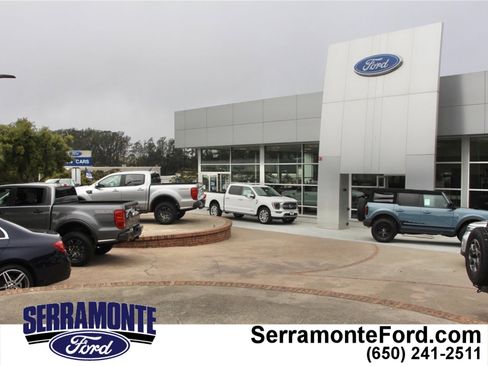 Used 2023 Subaru Crosstrek 2.0i image 29