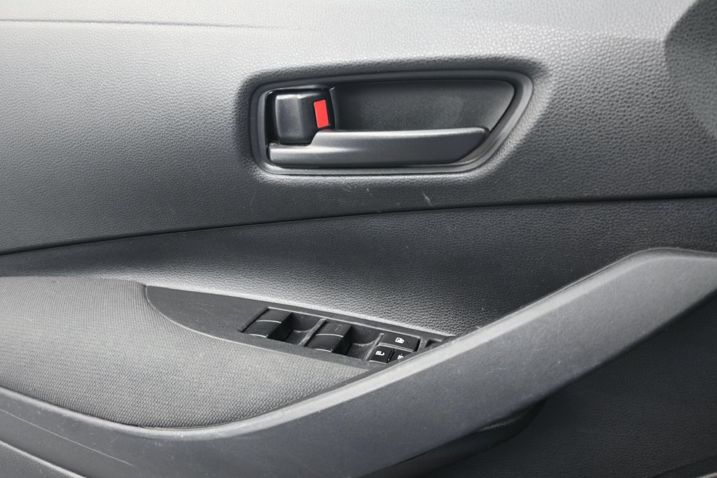 Used 2023 Toyota Corolla LE FWD image 14