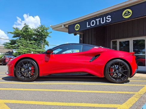 Used 2025 Lotus Emira image 2