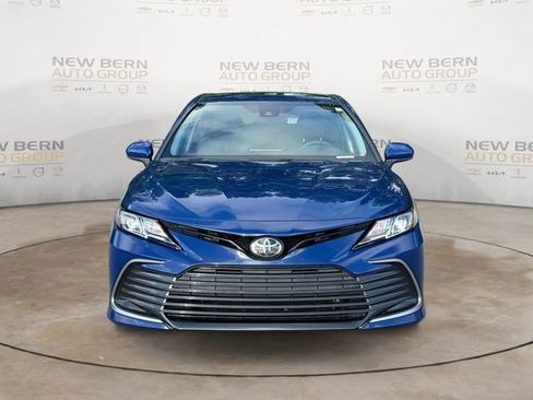 Used 2023 Toyota Camry LE FWD image 8