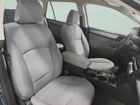 Used 2019 Subaru Outback 2.5i image 15