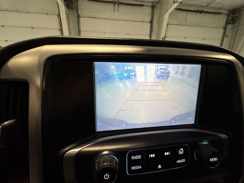 Used 2018 GMC Sierra 1500 SLT image 15