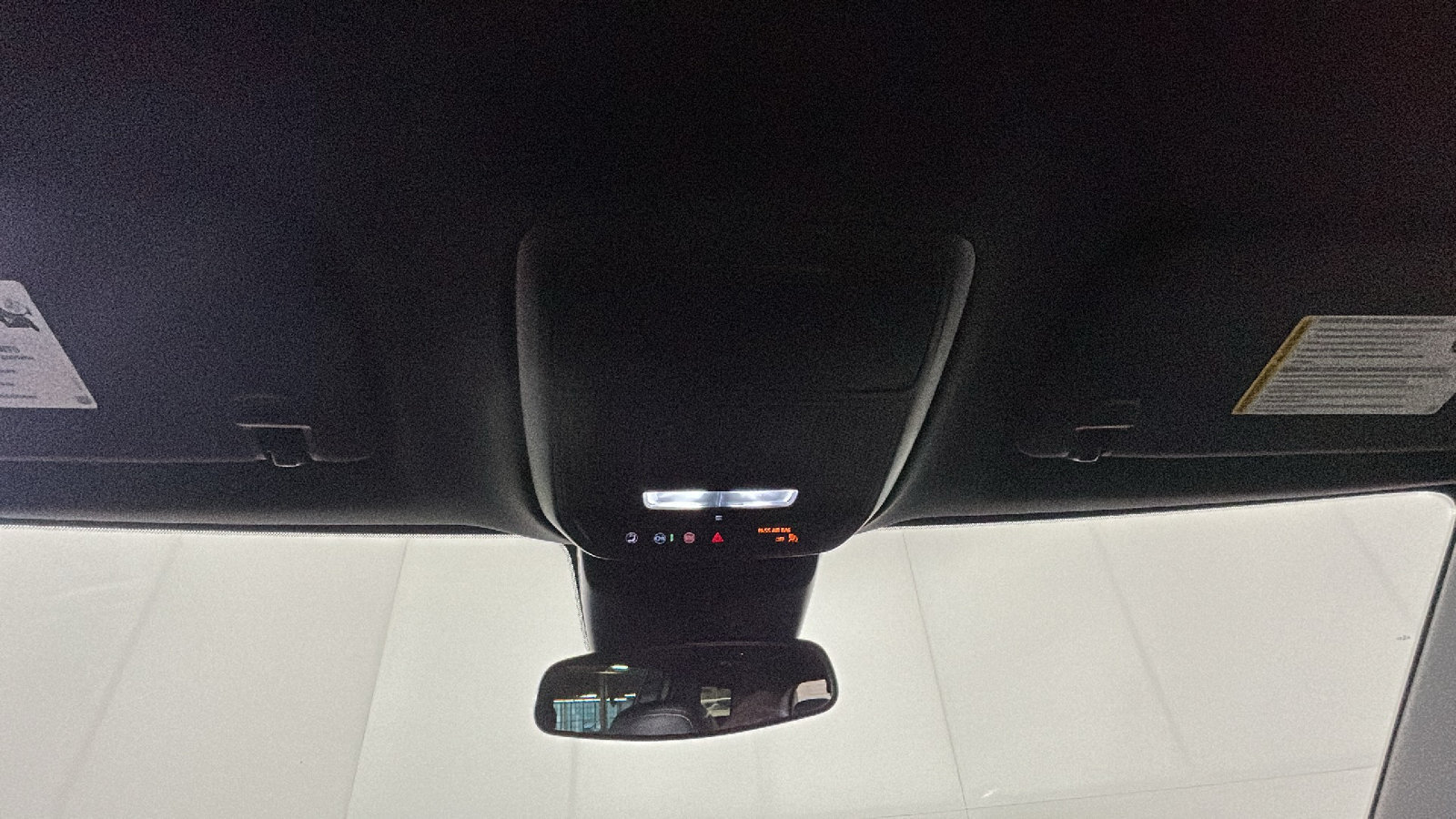 Used 2025 Chevrolet Traverse LT AWD/4WD image 30