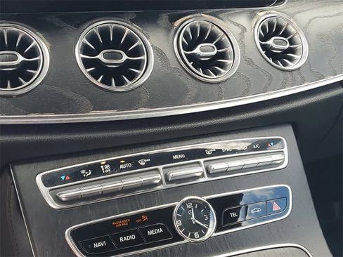 Used 2018 Mercedes-Benz E 400 Cabriolet image 27