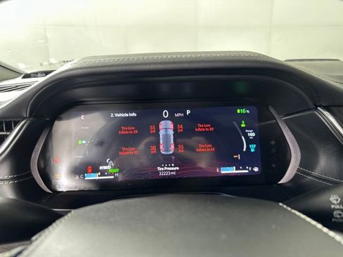 Used 2022 Jeep Grand Cherokee Overland w/ Advanced Protech Group III image 17