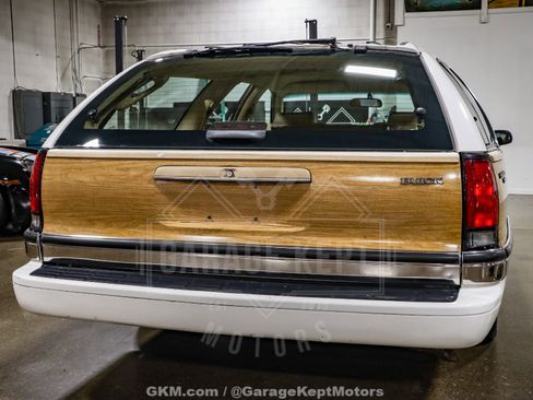 Used 1992 Buick Roadmaster Estate image 39