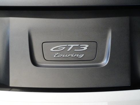 Used 2022 Porsche 911 GT3 RWD image 9