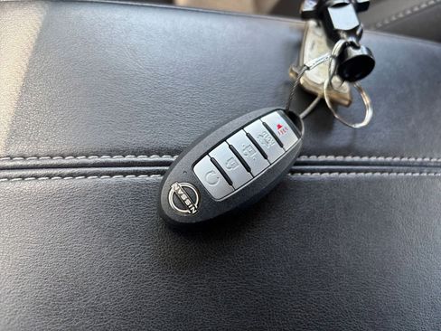 Used 2025 Nissan Altima 2.5 SV image 21