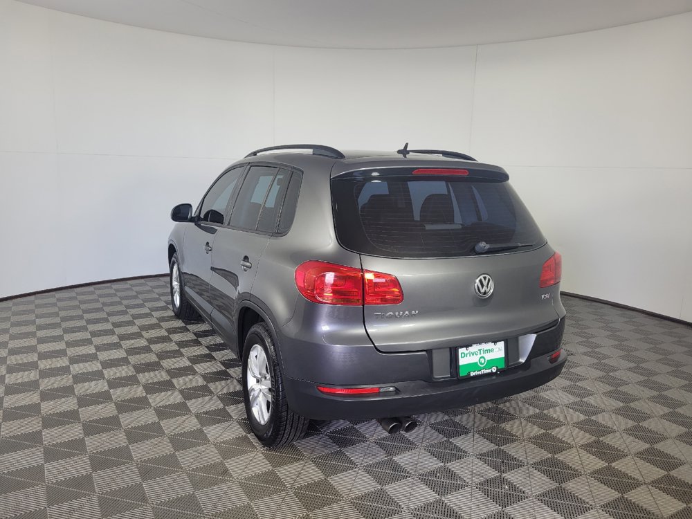Used 2016 Volkswagen Tiguan S FWD image 5