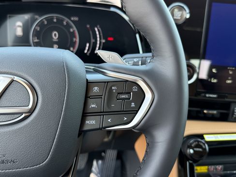 New 2026 Lexus NX 350 AWD image 24