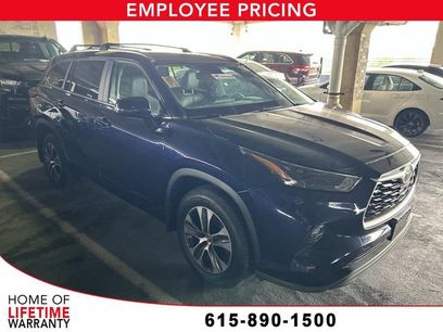 Used 2023 Toyota Highlander XLE