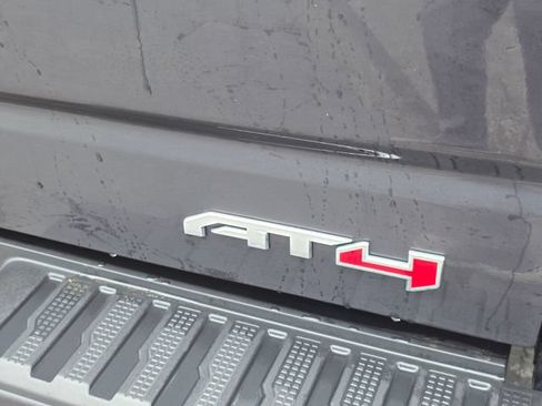 Used 2023 GMC Sierra 1500 AT4 w/ AT4 Premium Package AWD/4WD image 13