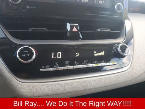 Used 2022 Toyota Corolla LE image 24