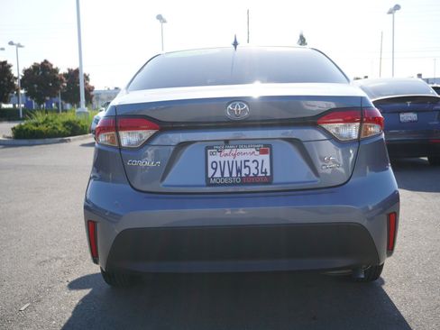 Used 2026 Toyota Corolla LE FWD image 9