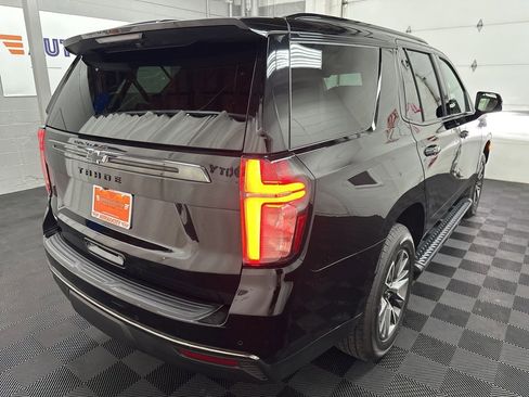 Used 2022 Chevrolet Tahoe Z71 w/ Luxury Package image 9