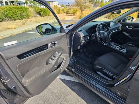 Used 2024 Honda Civic EX image 15