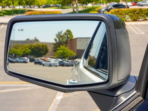 New 2025 GMC Sierra 1500 AT4 w/ AT4 Premium Package image 31