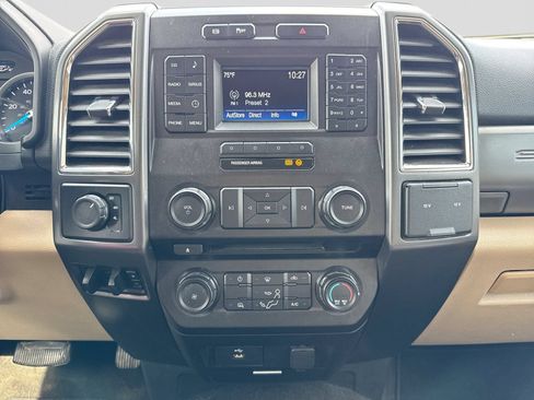 Used 2017 Ford F250 XLT AWD/4WD image 29