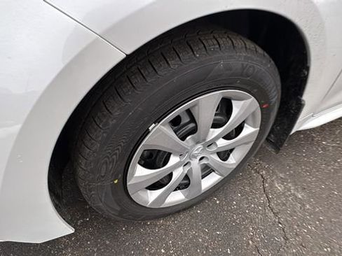 New 2026 Toyota Corolla LE image 11