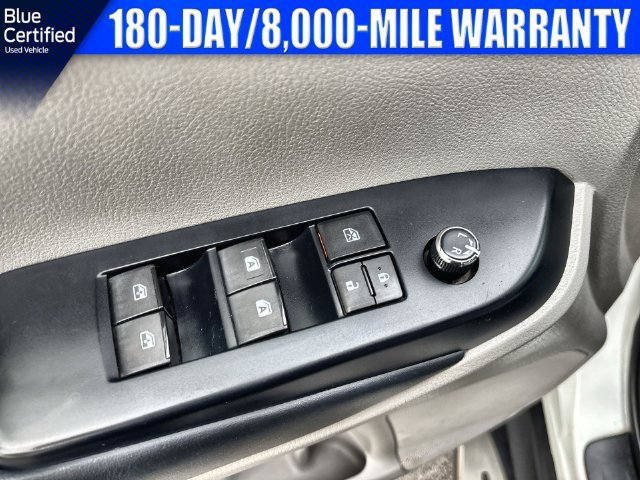Used 2019 Toyota Highlander XLE FWD image 22
