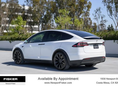 Used 2023 Tesla Model X AWD/4WD image 2