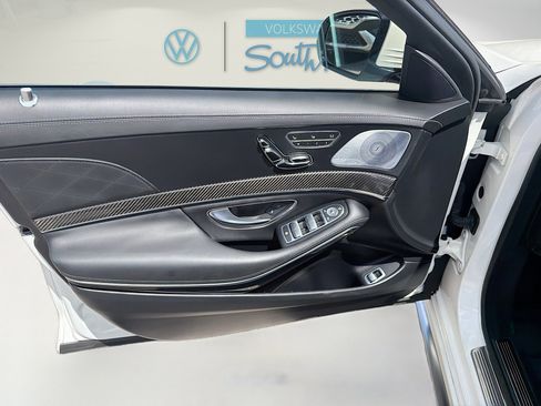 Used 2015 Mercedes-Benz S 63 AMG 4MATIC Sedan image 20